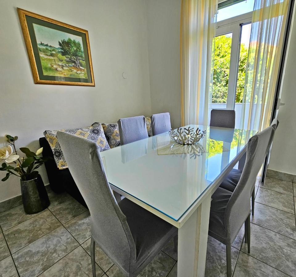 Apartment Nina Marie สปลิท ภายนอก รูปภาพ