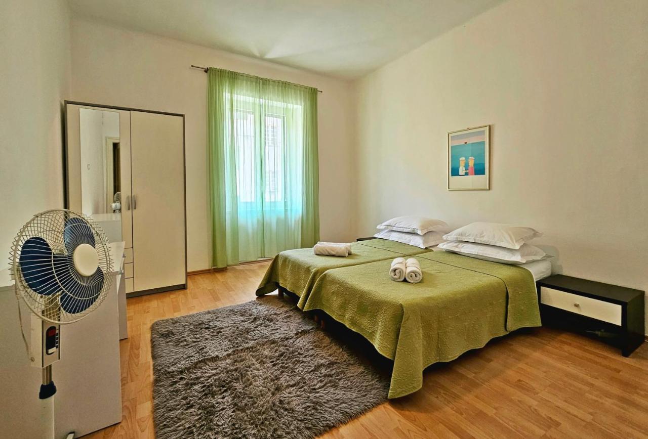 Apartment Nina Marie สปลิท ภายนอก รูปภาพ
