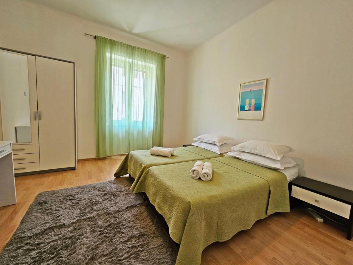 Apartment Nina Marie สปลิท ภายนอก รูปภาพ